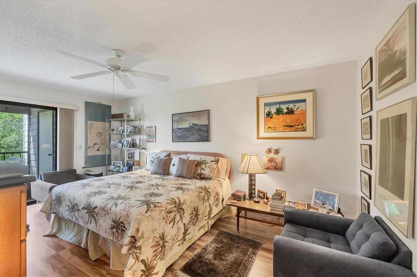 Image 16 of 59 For 1088 Bird Bay Way 307