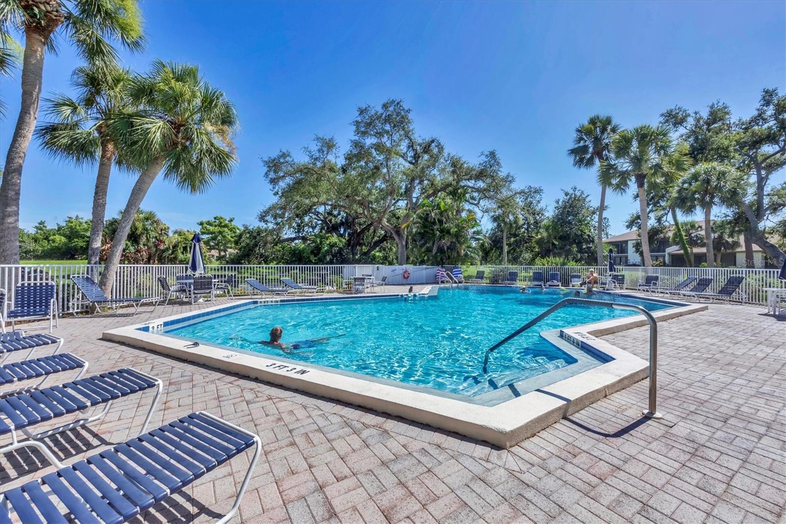 Image 34 of 59 For 1088 Bird Bay Way 307