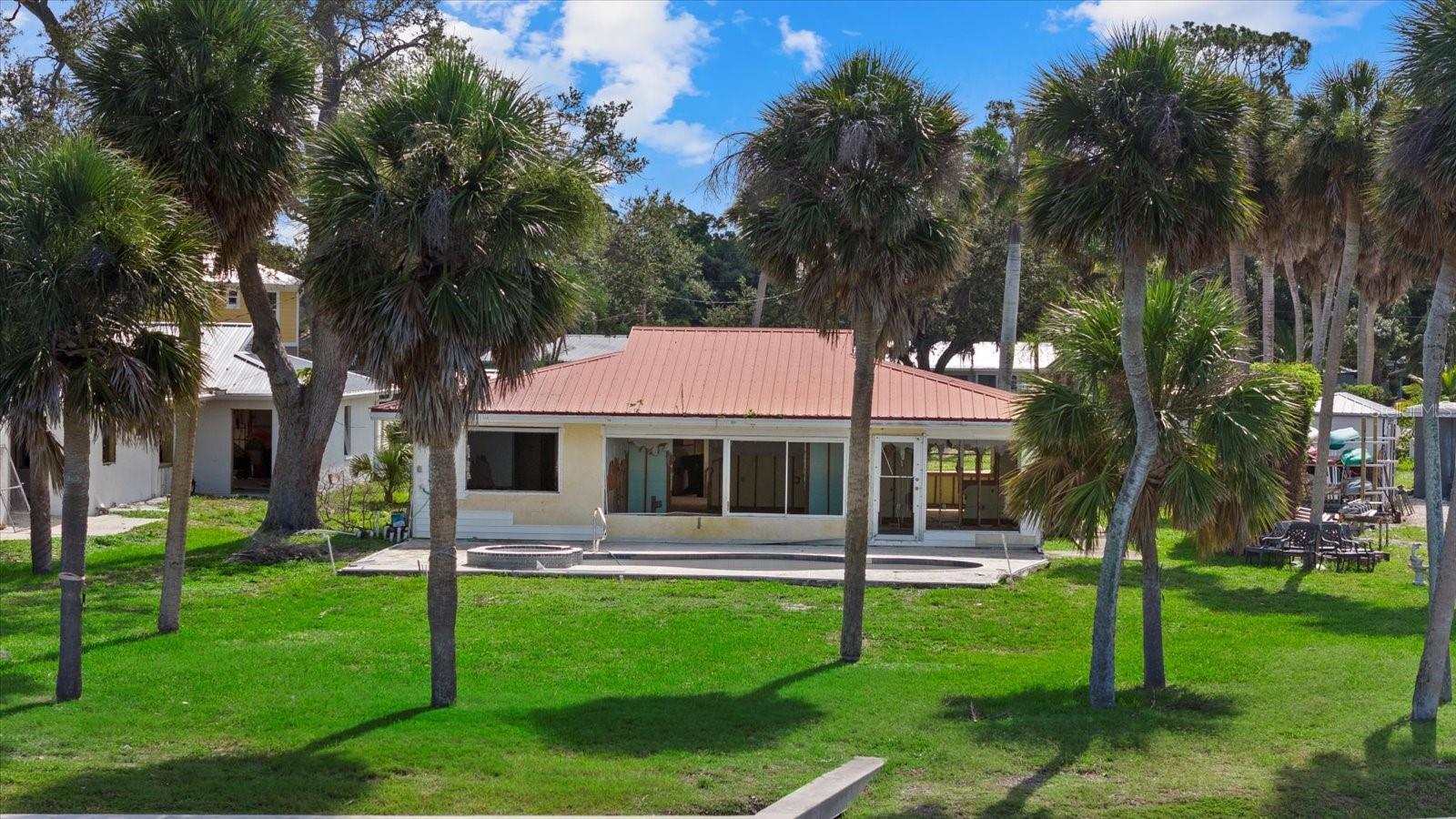 Image 11 of 29 For 108 Winson Avenue
