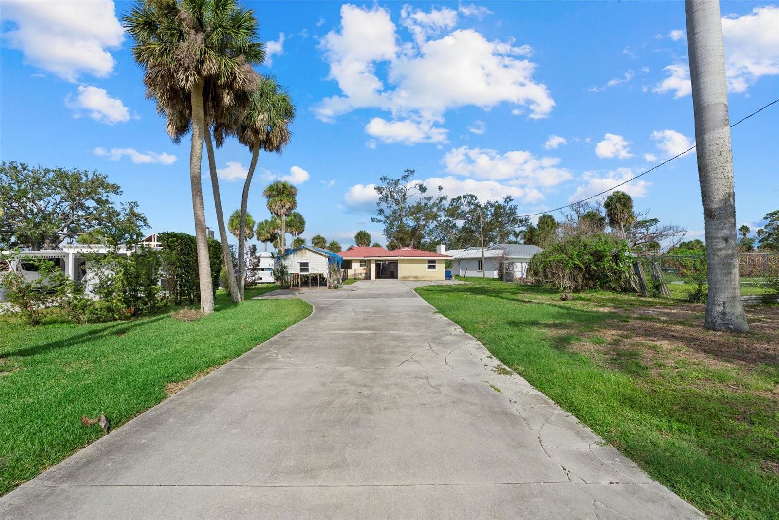 Image 18 of 29 For 108 Winson Avenue