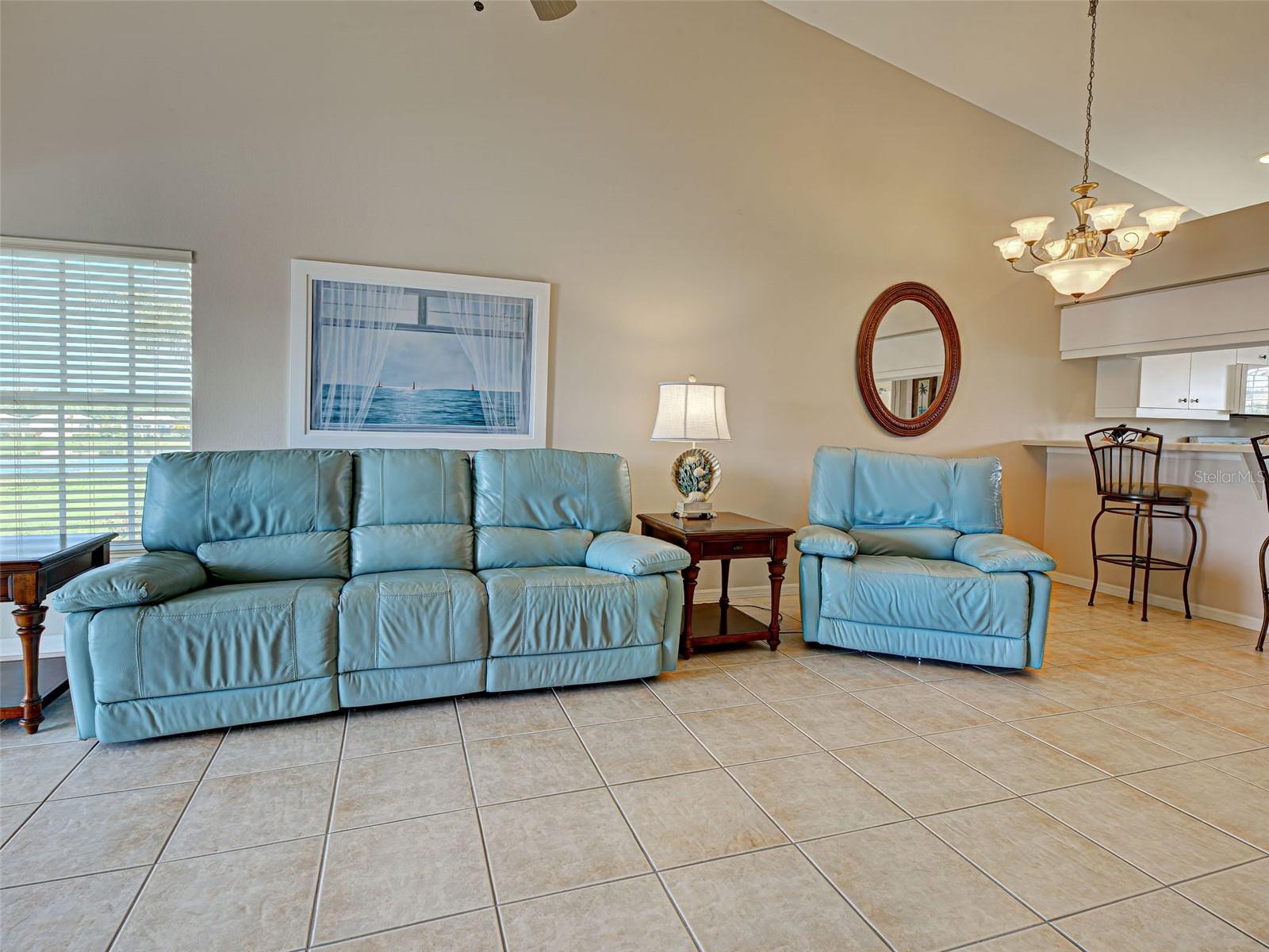 Image 18 of 52 For 903 Addington Court 203