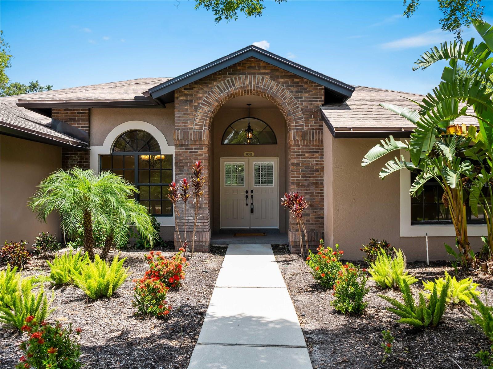 Details for 10009 Clubhouse Drive, BRADENTON, FL 34202