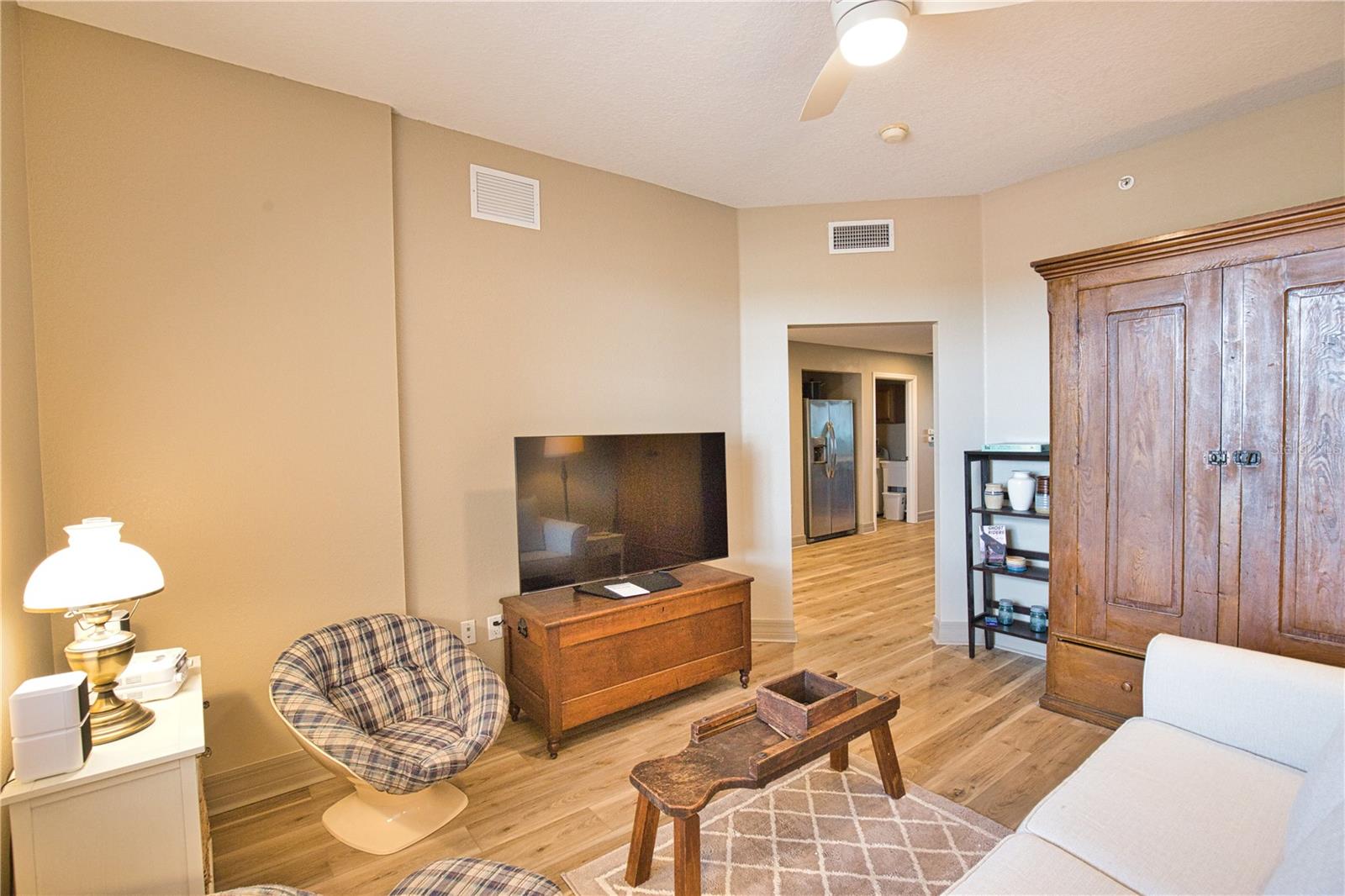 Image 32 of 48 For 5100 Jessie Harbor Drive 602