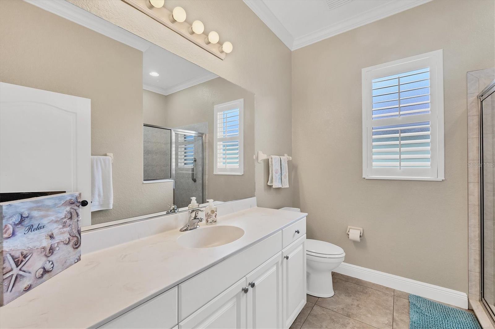 Image 27 of 55 For 2471 Silver Palm Road