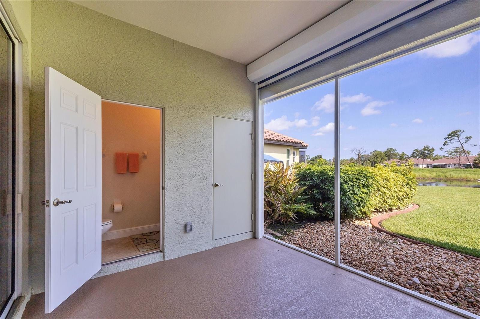Image 32 of 55 For 2471 Silver Palm Road