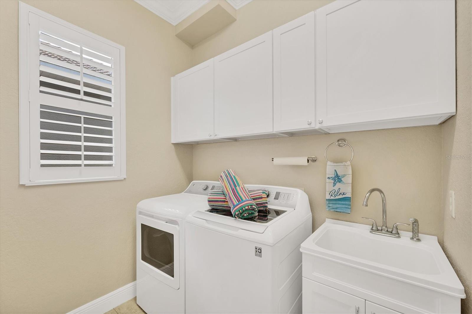 Image 35 of 55 For 2471 Silver Palm Road