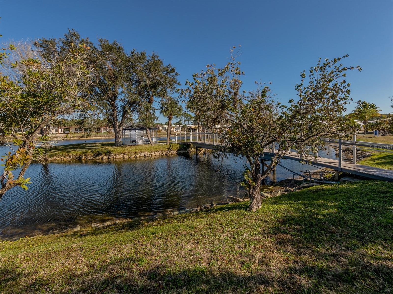 Image 60 of 73 For 106 Lazy River Road
