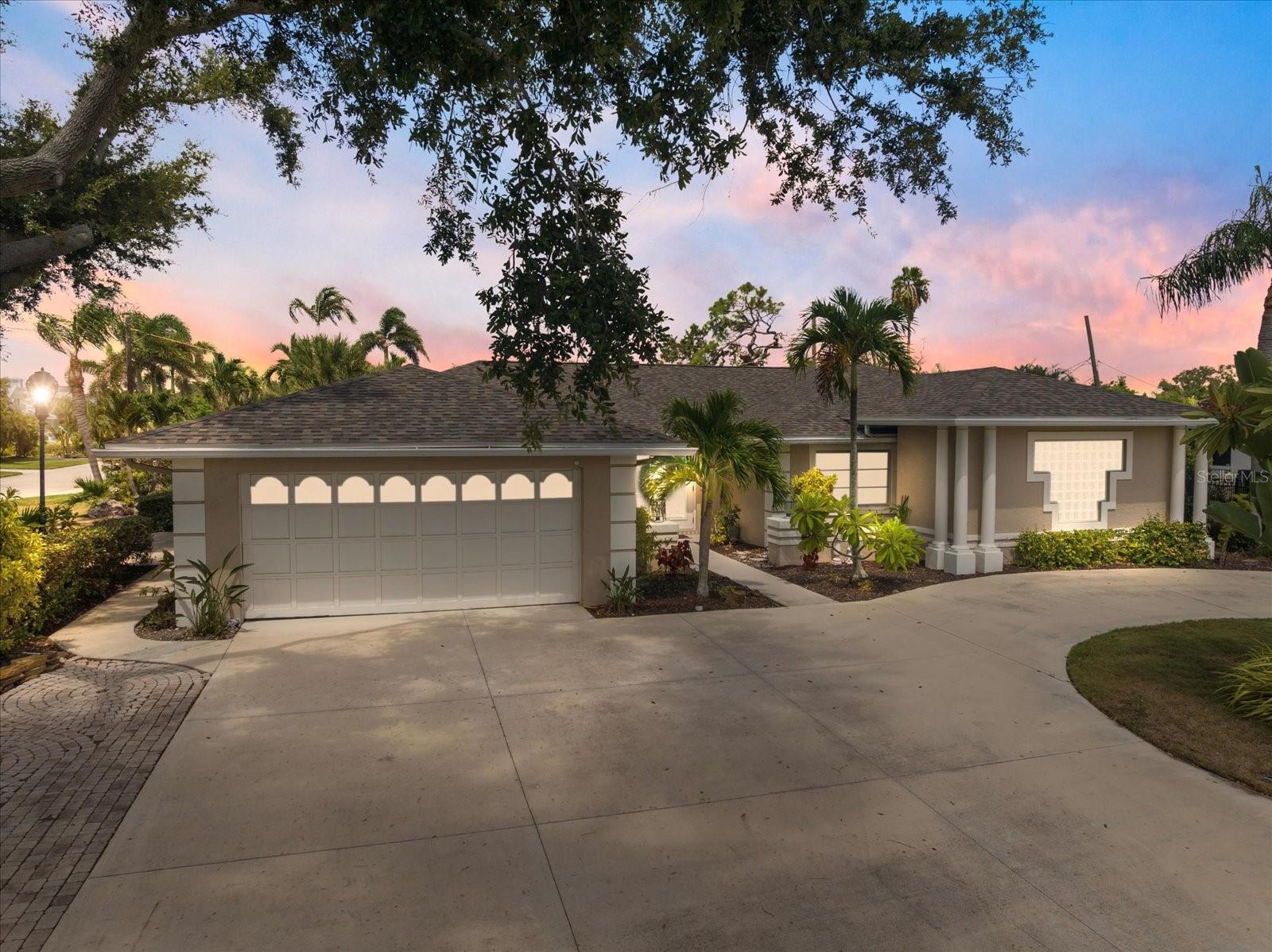 Details for 315 Park Boulevard N, VENICE, FL 34285