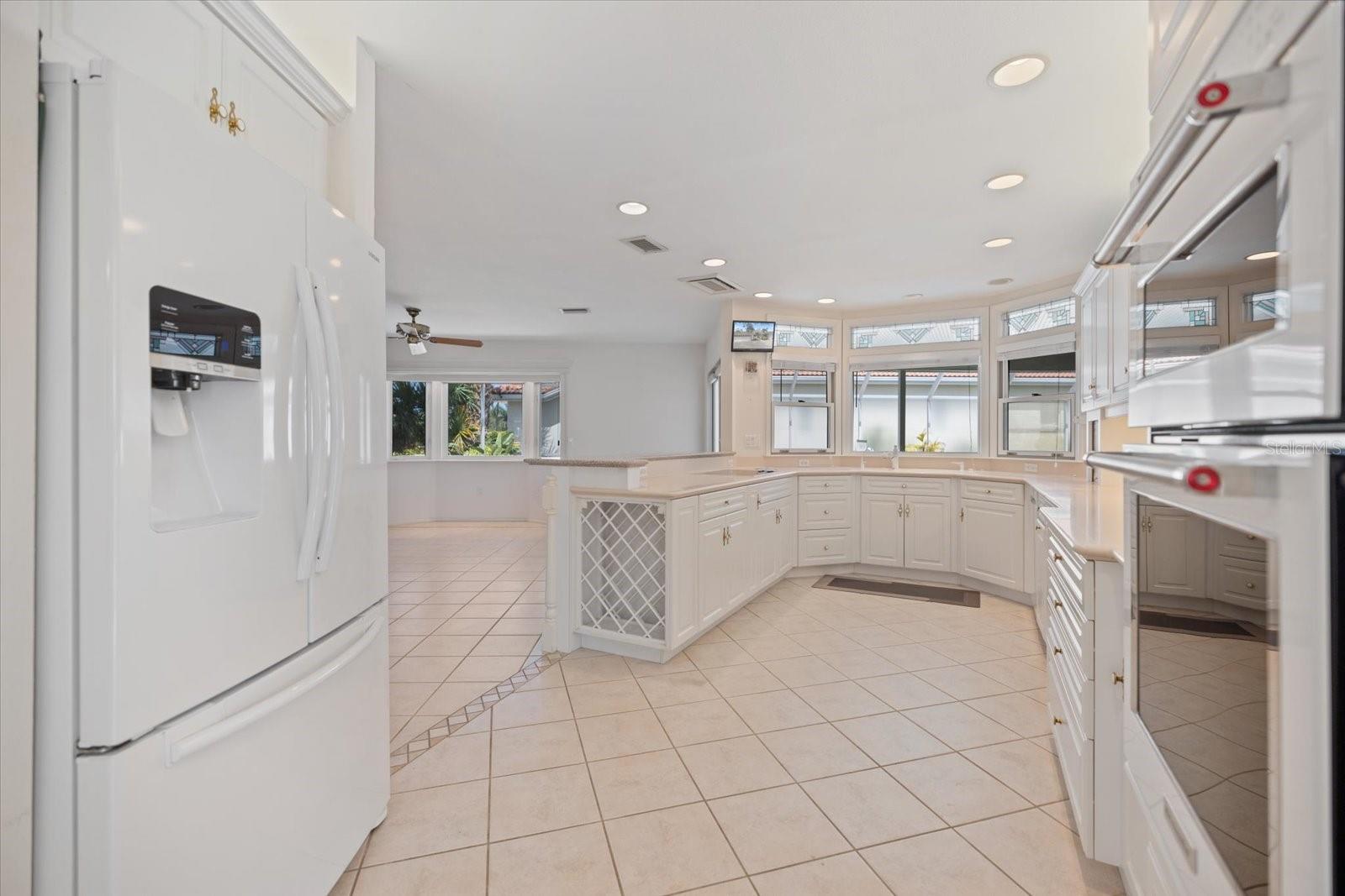Image 21 of 67 For 315 Park Boulevard N