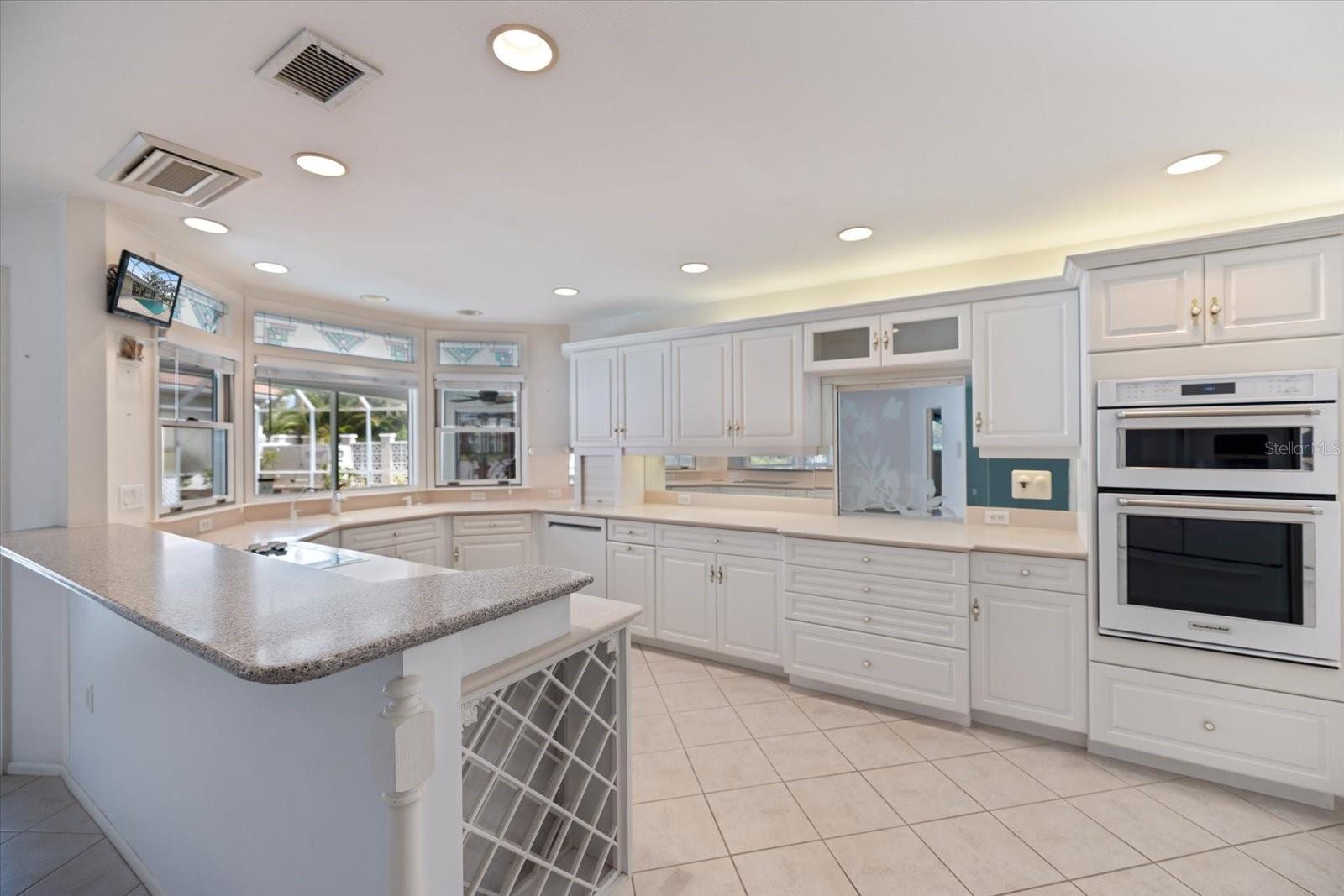 Image 24 of 67 For 315 Park Boulevard N