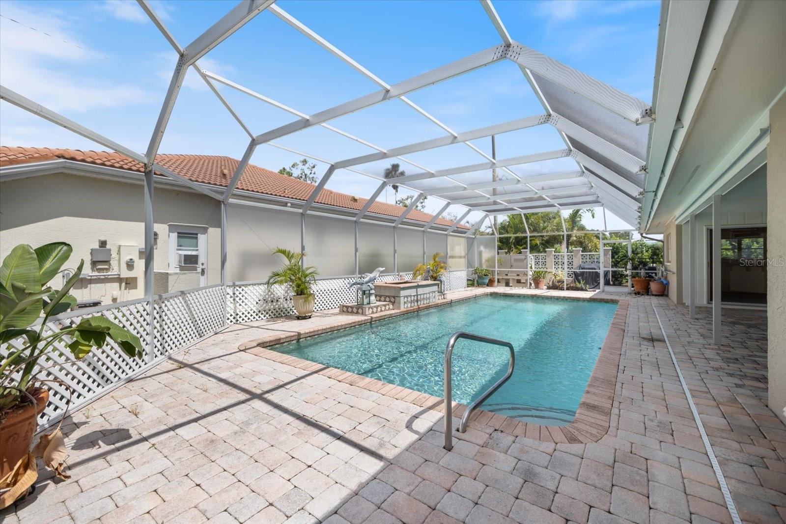 Image 30 of 67 For 315 Park Boulevard N