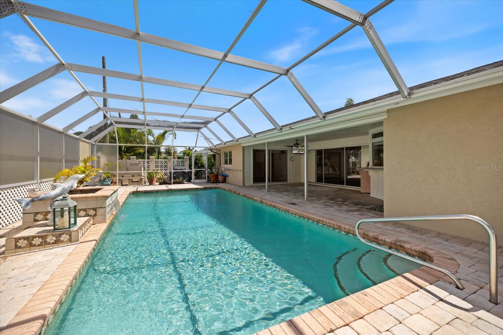 Image 33 of 67 For 315 Park Boulevard N