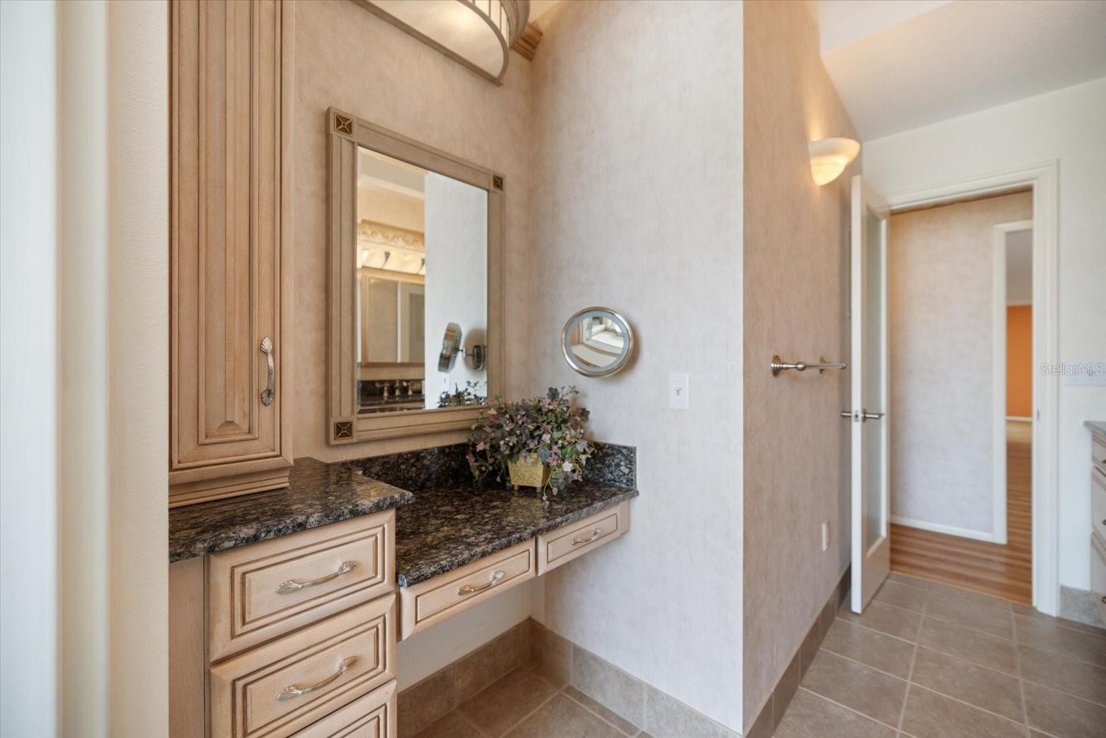 Image 43 of 67 For 315 Park Boulevard N