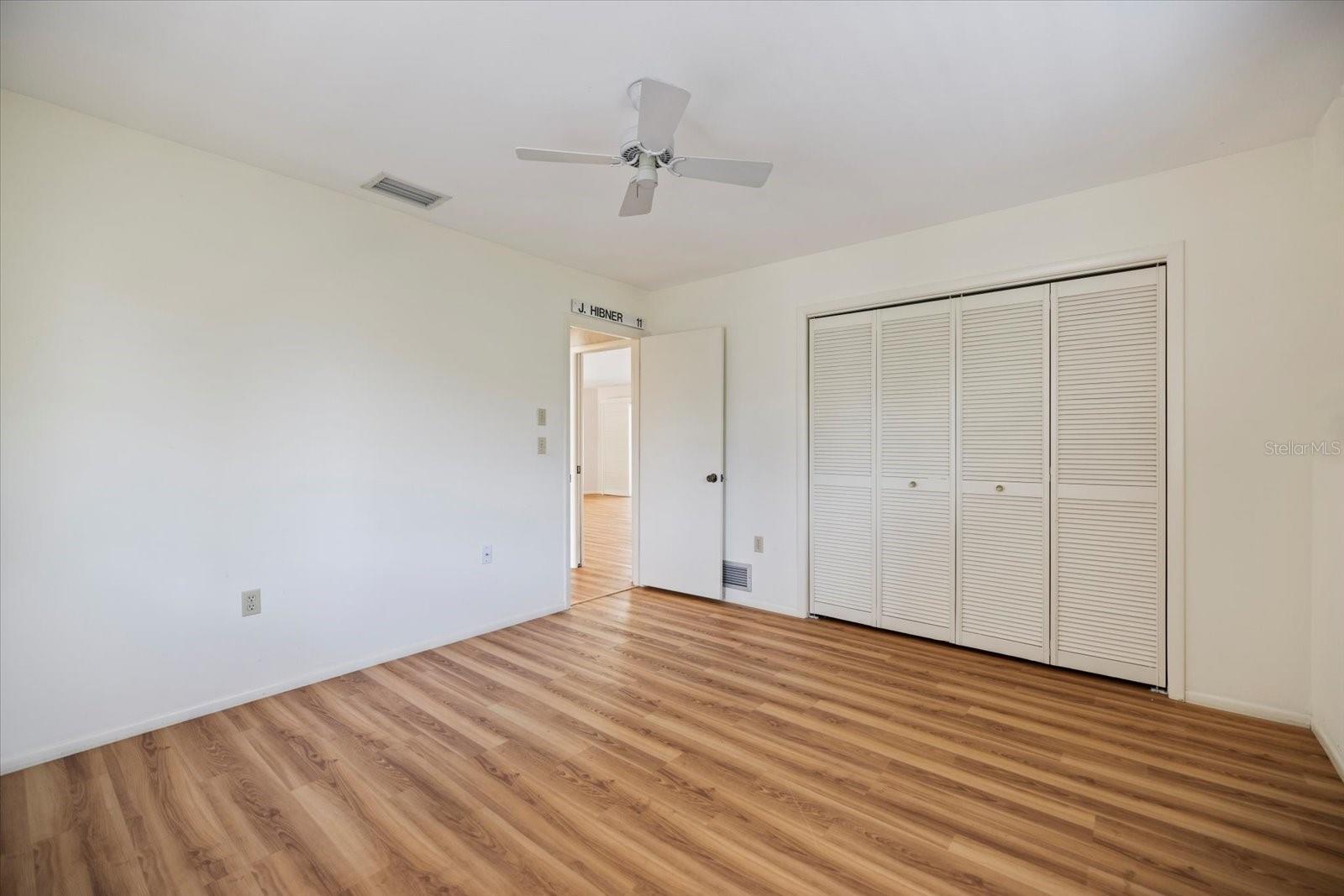Image 45 of 67 For 315 Park Boulevard N