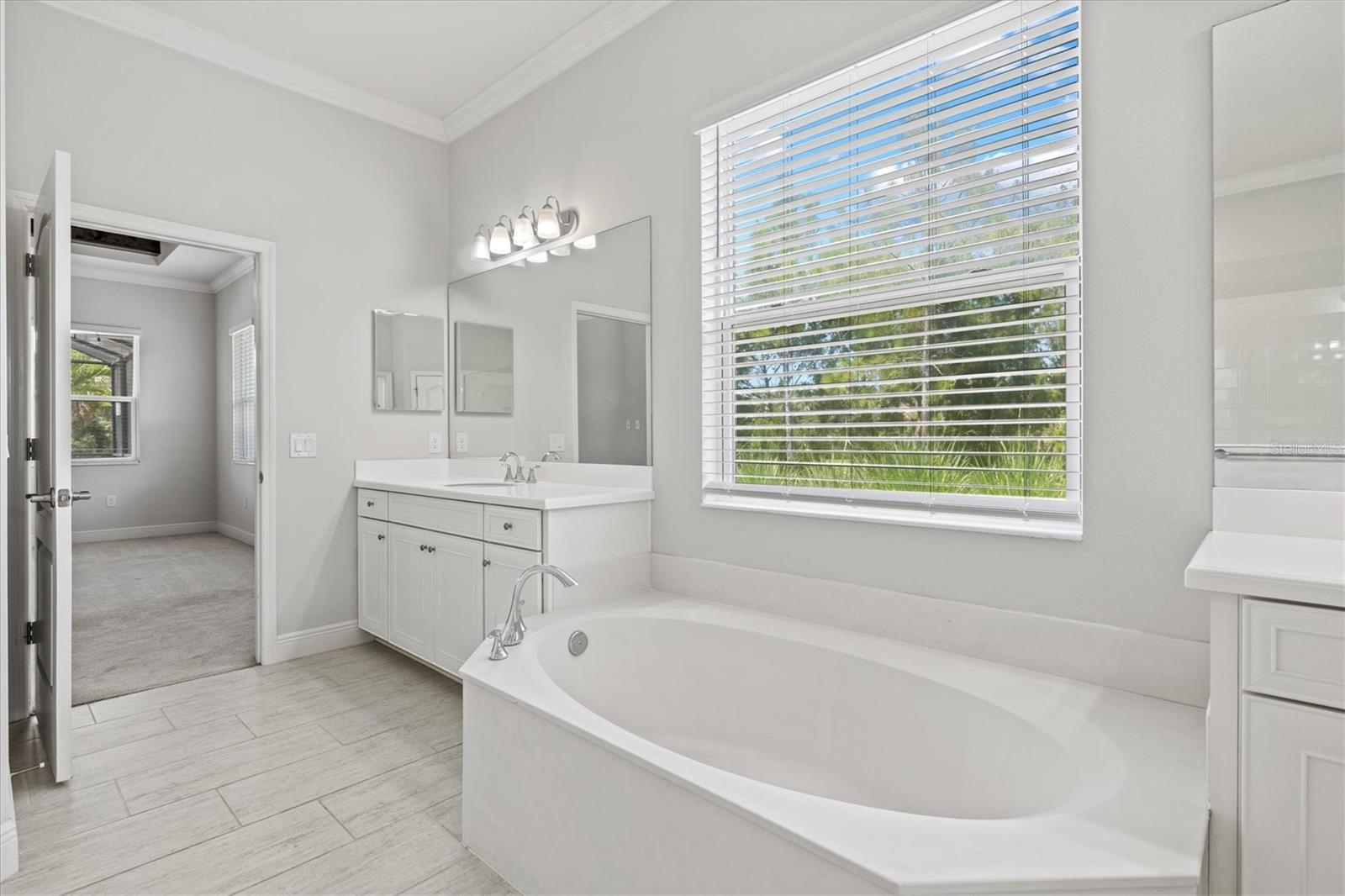 Image 27 of 85 For 12301 Auburndale Court