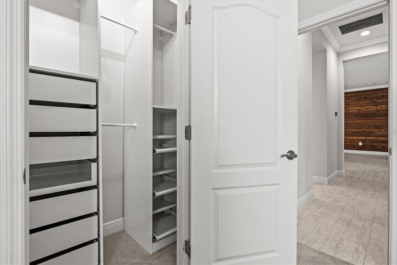 Image 32 of 85 For 12301 Auburndale Court