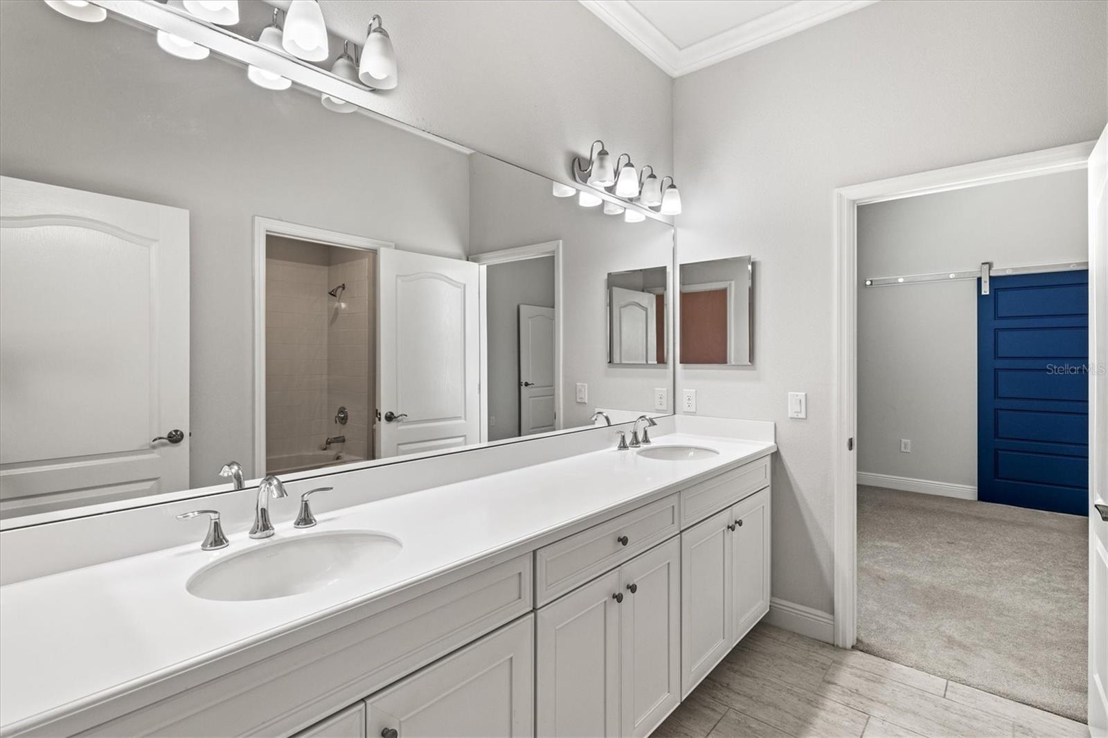 Image 33 of 85 For 12301 Auburndale Court