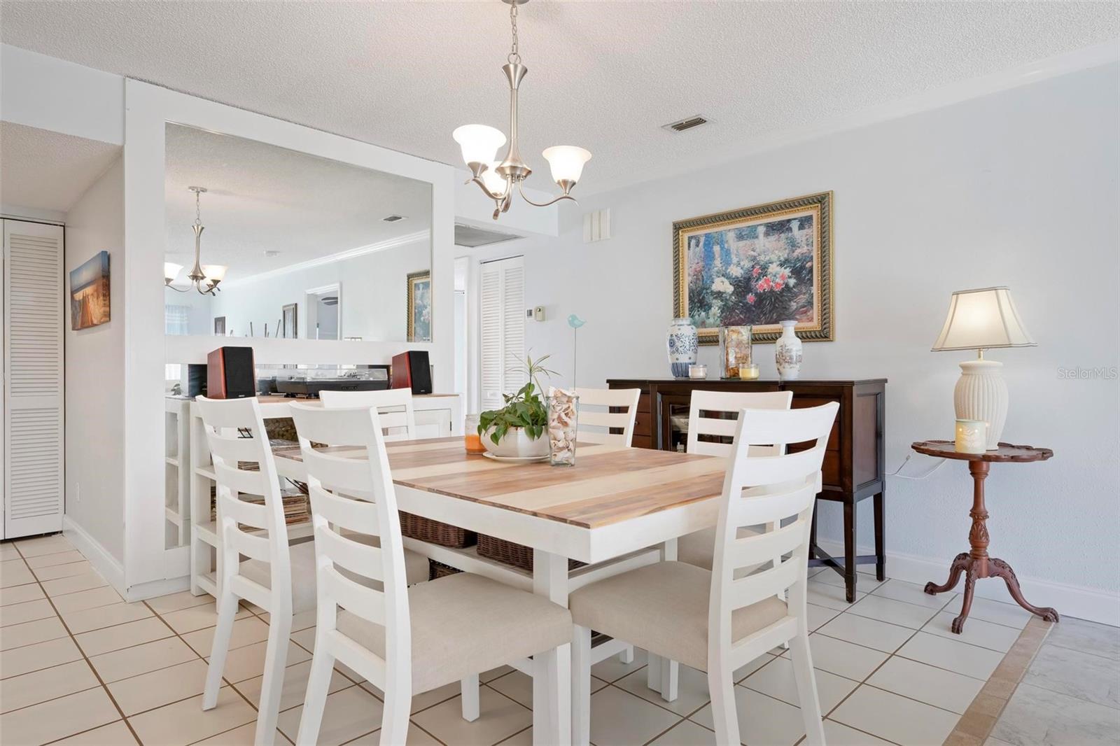 Image 11 of 82 For 240 Cerromar Way S 42