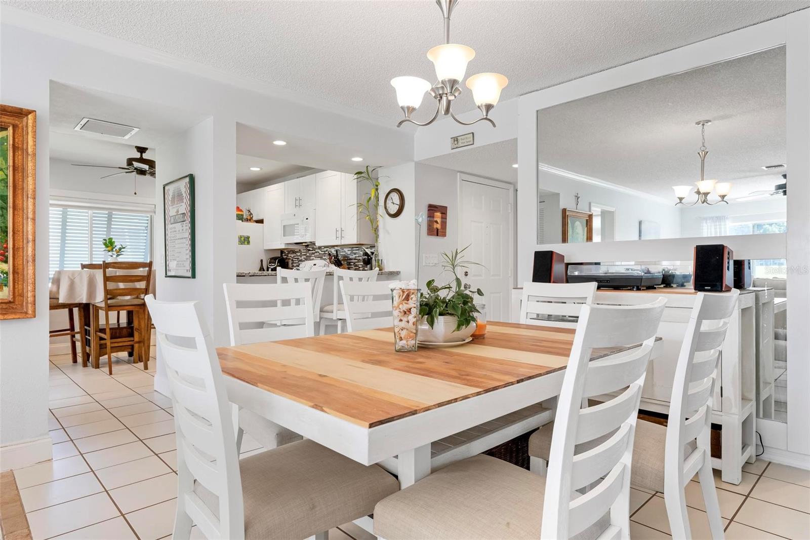 Image 15 of 82 For 240 Cerromar Way S 42
