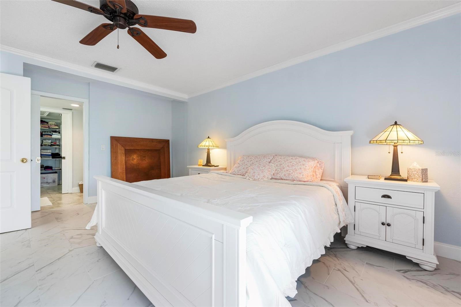 Image 21 of 82 For 240 Cerromar Way S 42