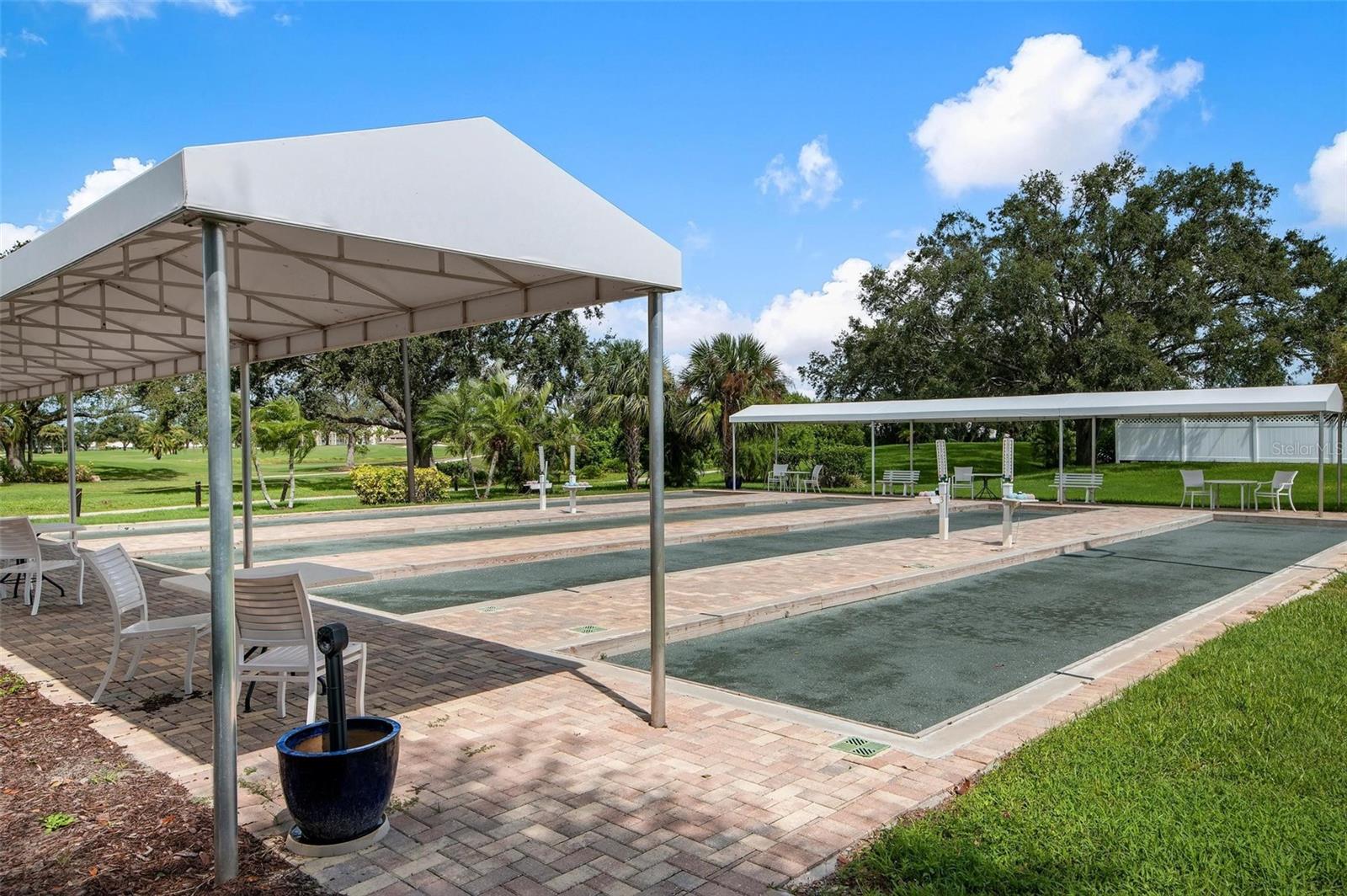 Image 61 of 82 For 240 Cerromar Way S 42
