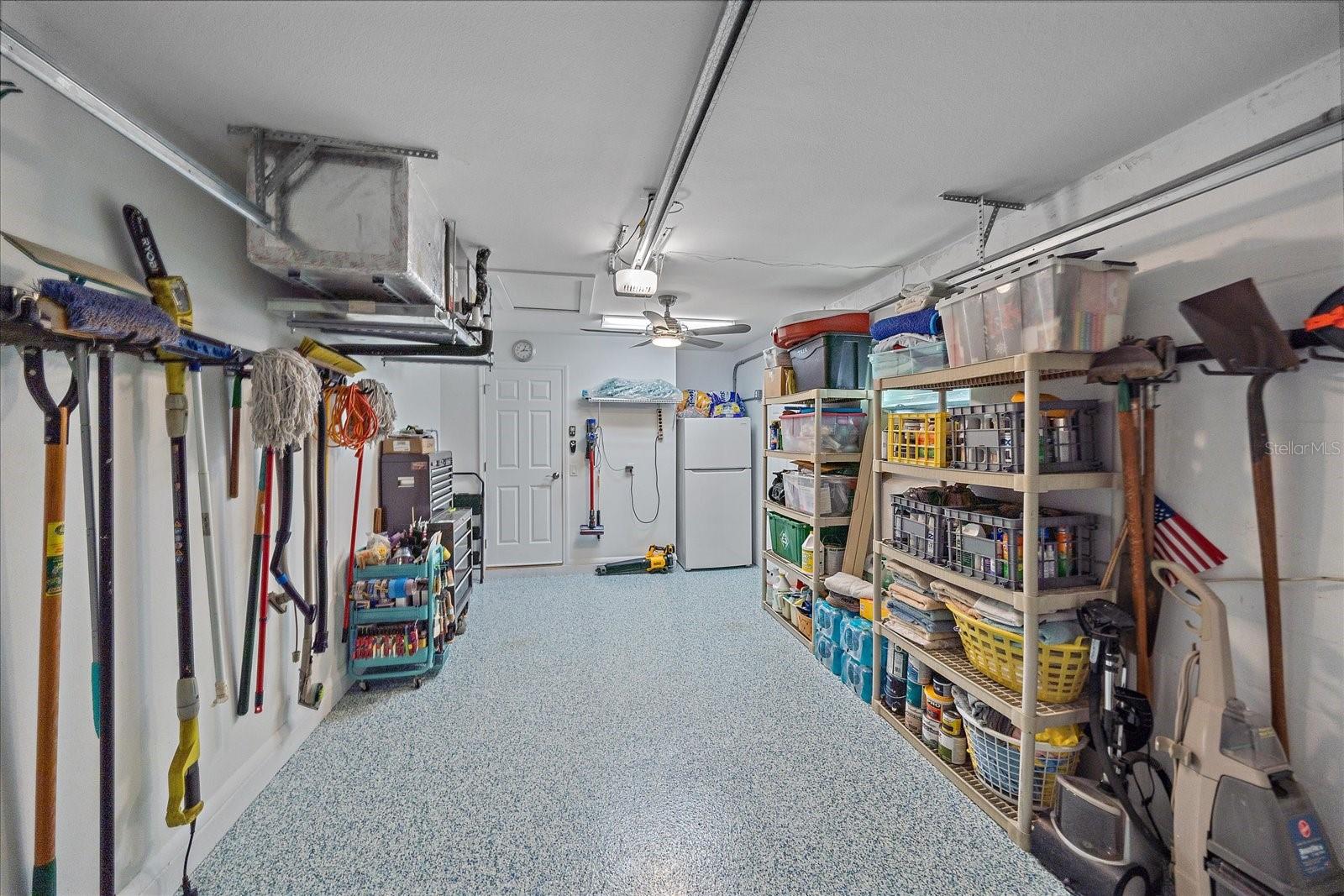 Image 26 of 39 For 10341 Greenway Avenue