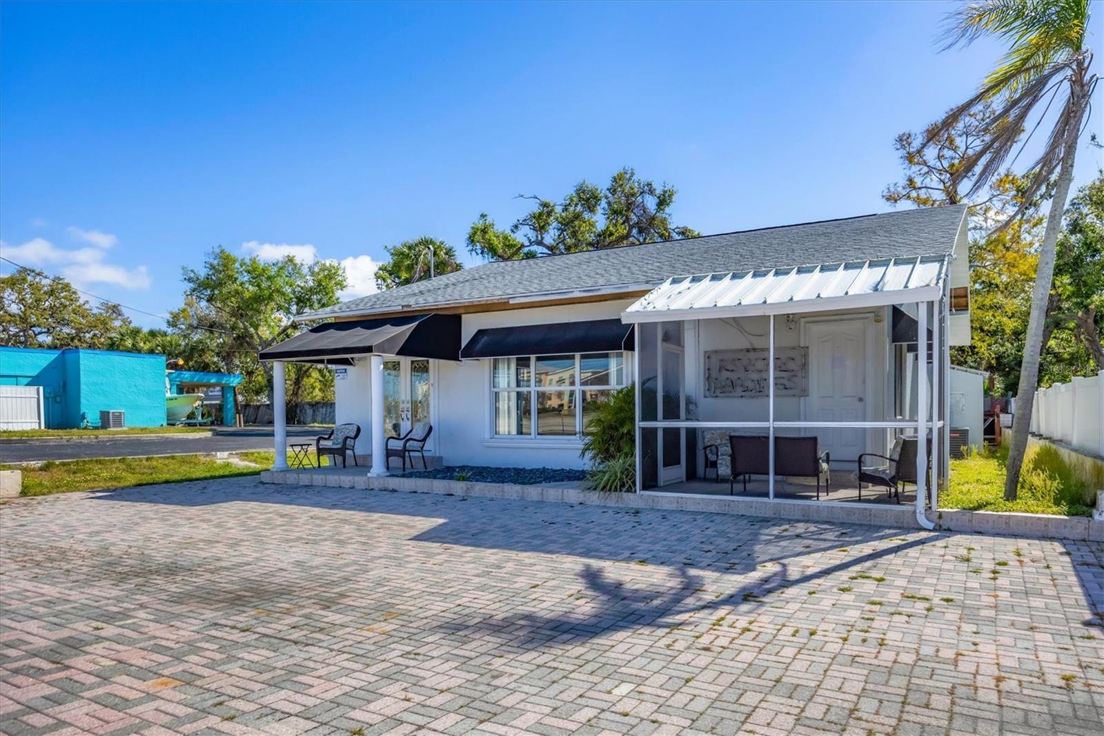 Image 3 of 21 For 109 Tamiami Trail S