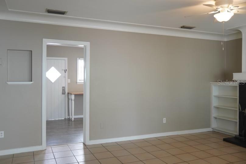 Image 4 of 100 For 1761 Siesta Drive