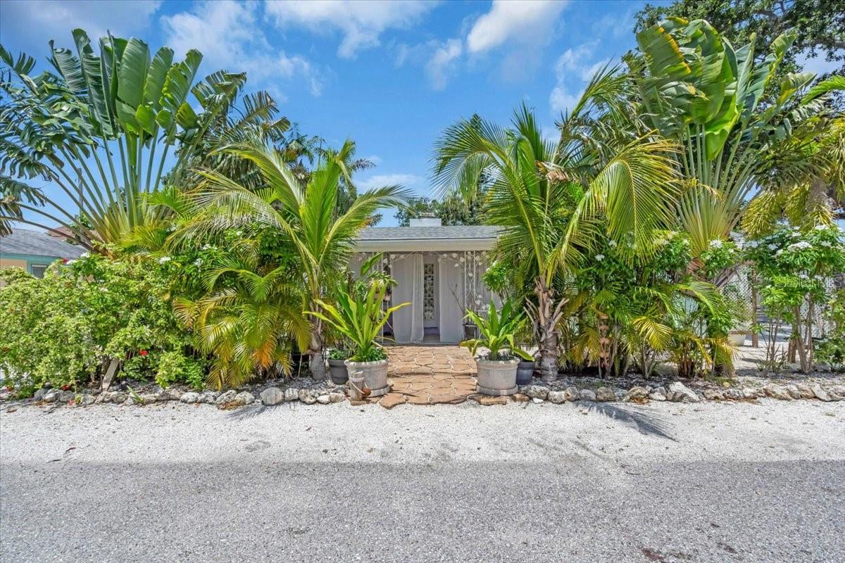 Image 62 of 100 For 1761 Siesta Drive