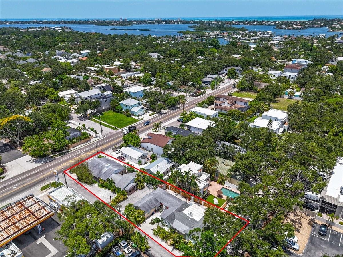 Image 83 of 100 For 1761 Siesta Drive