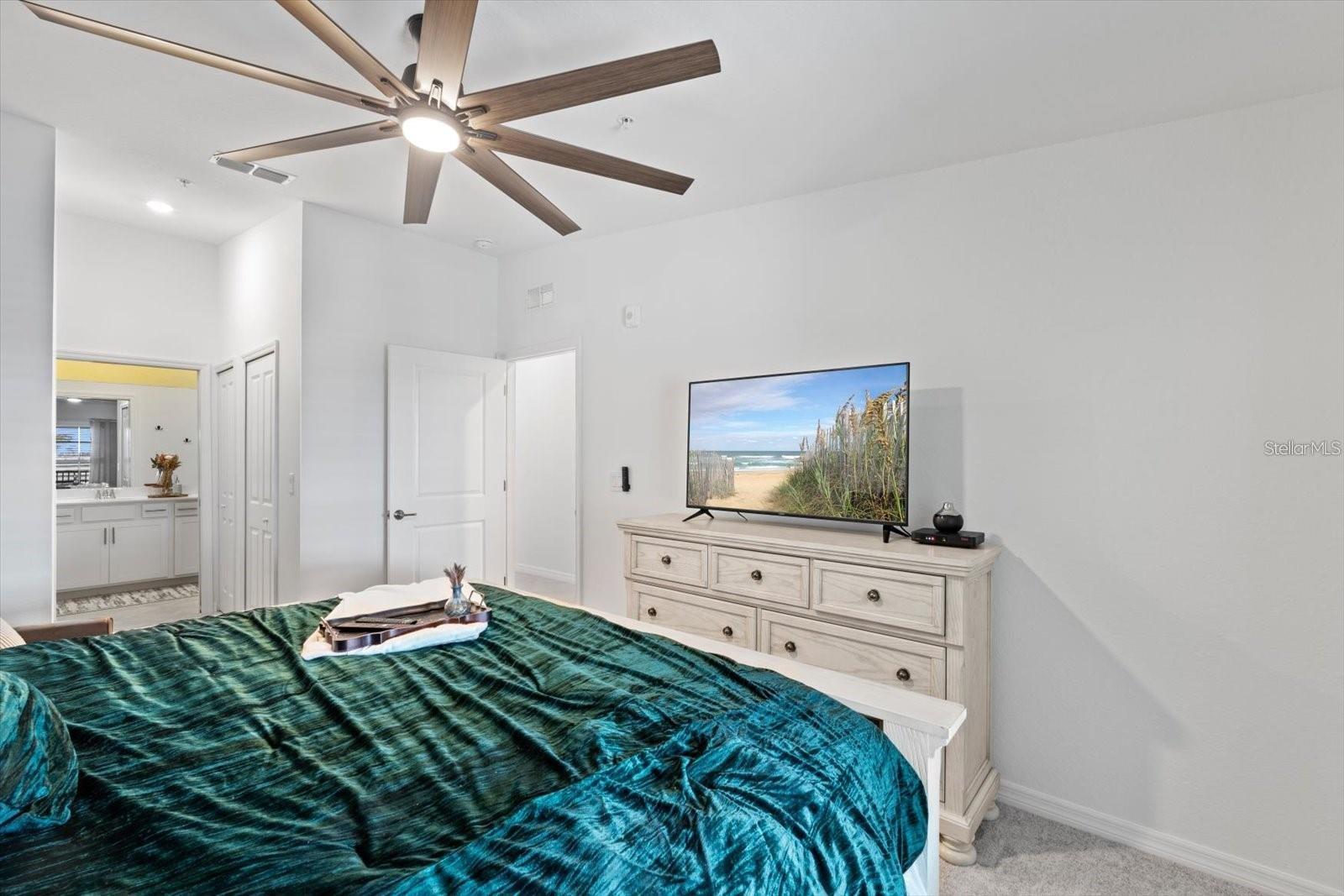 Image 26 of 86 For 12440 Wellen Golf Street 203