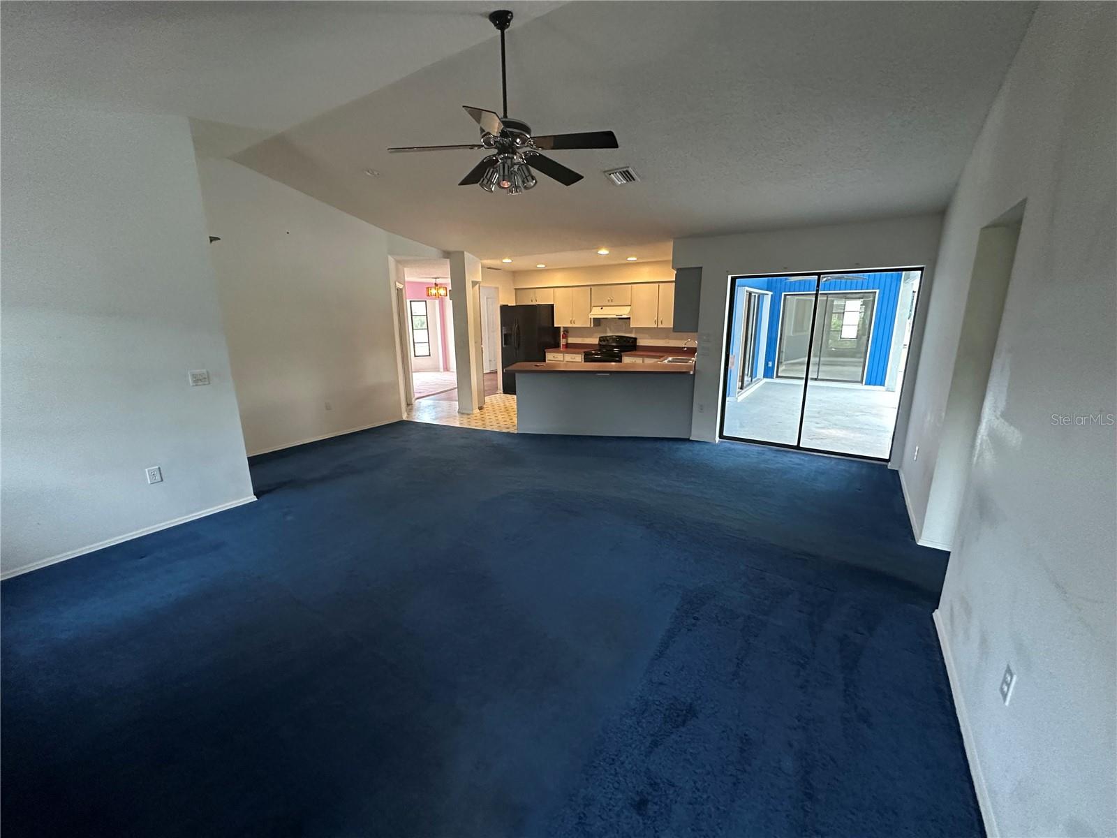 Image 41 of 50 For 543 Silk Oak Drive