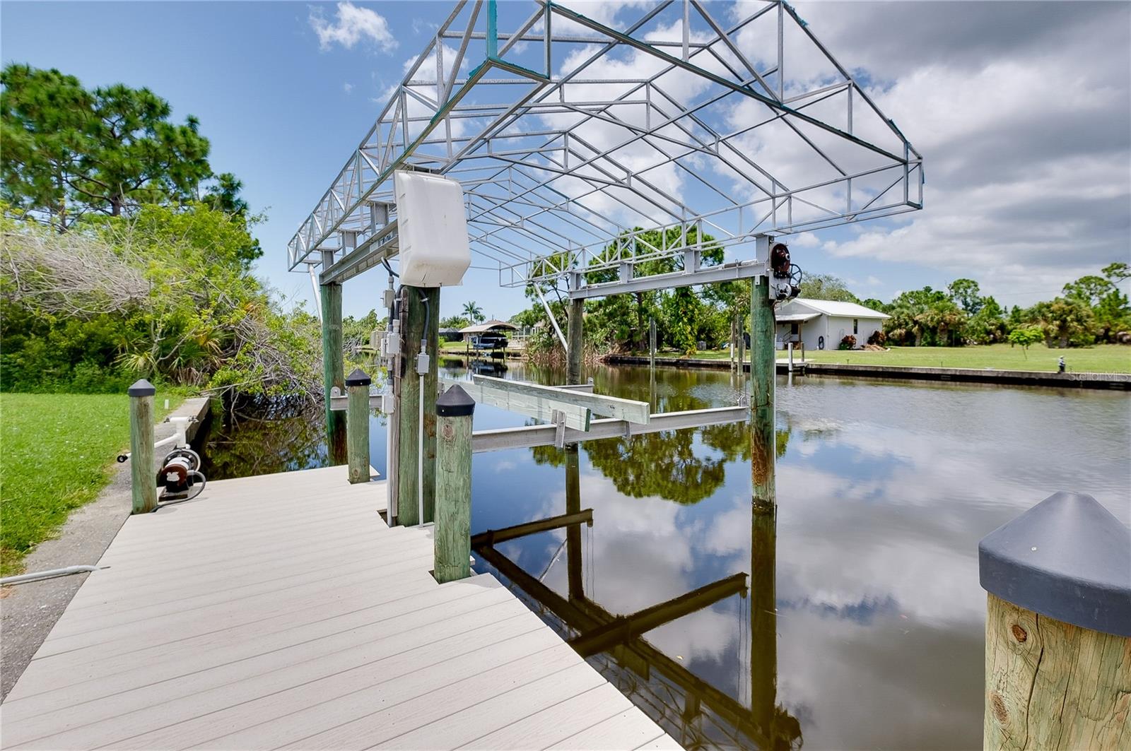 Image 52 of 80 For 15140 Lyneburg Avenue