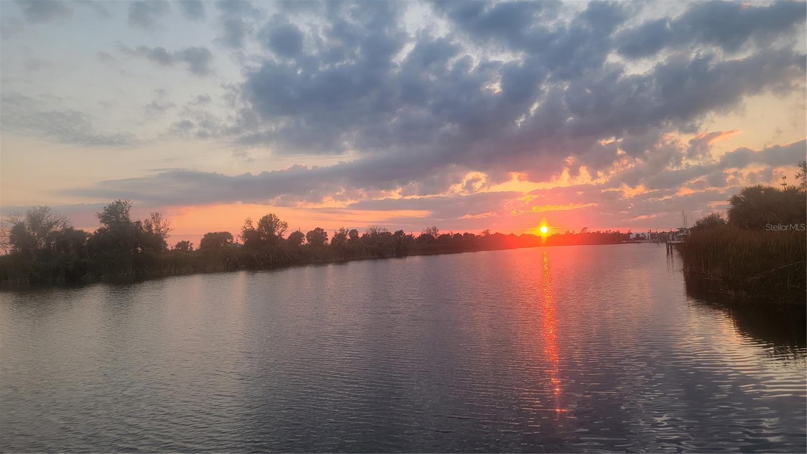 Image 77 of 80 For 15140 Lyneburg Avenue