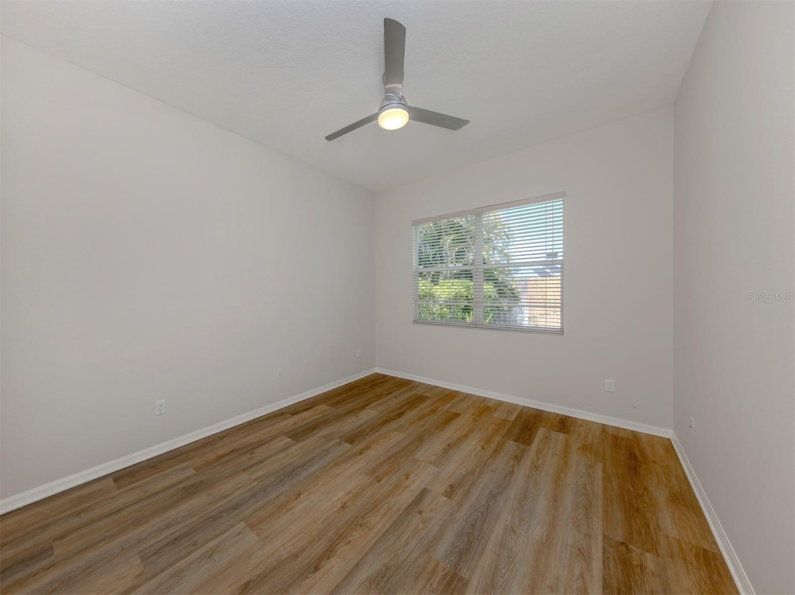 Image 21 of 86 For 129 Wayforest Drive