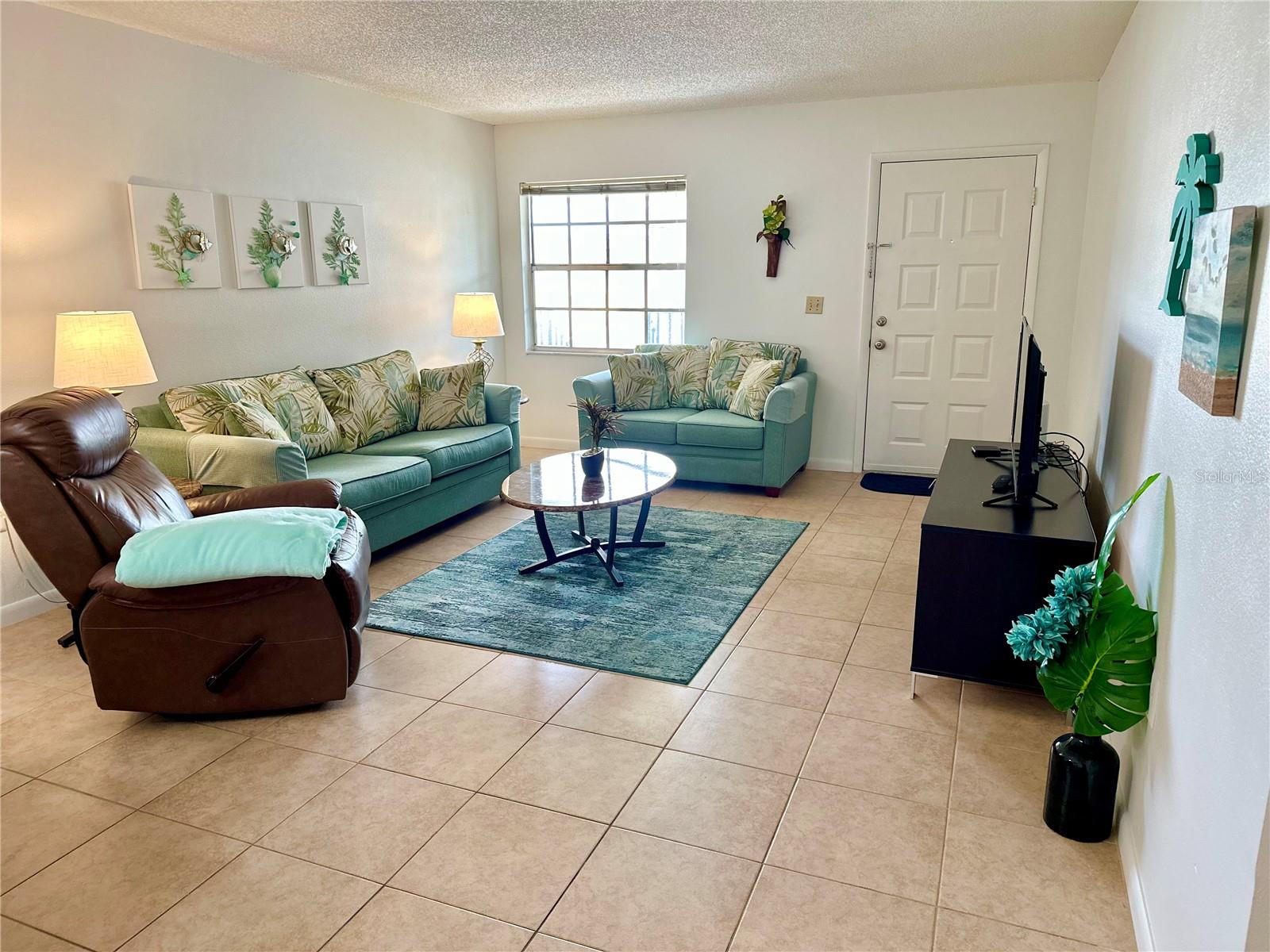 Image 6 of 46 For 1531 Placida Road 10-201
