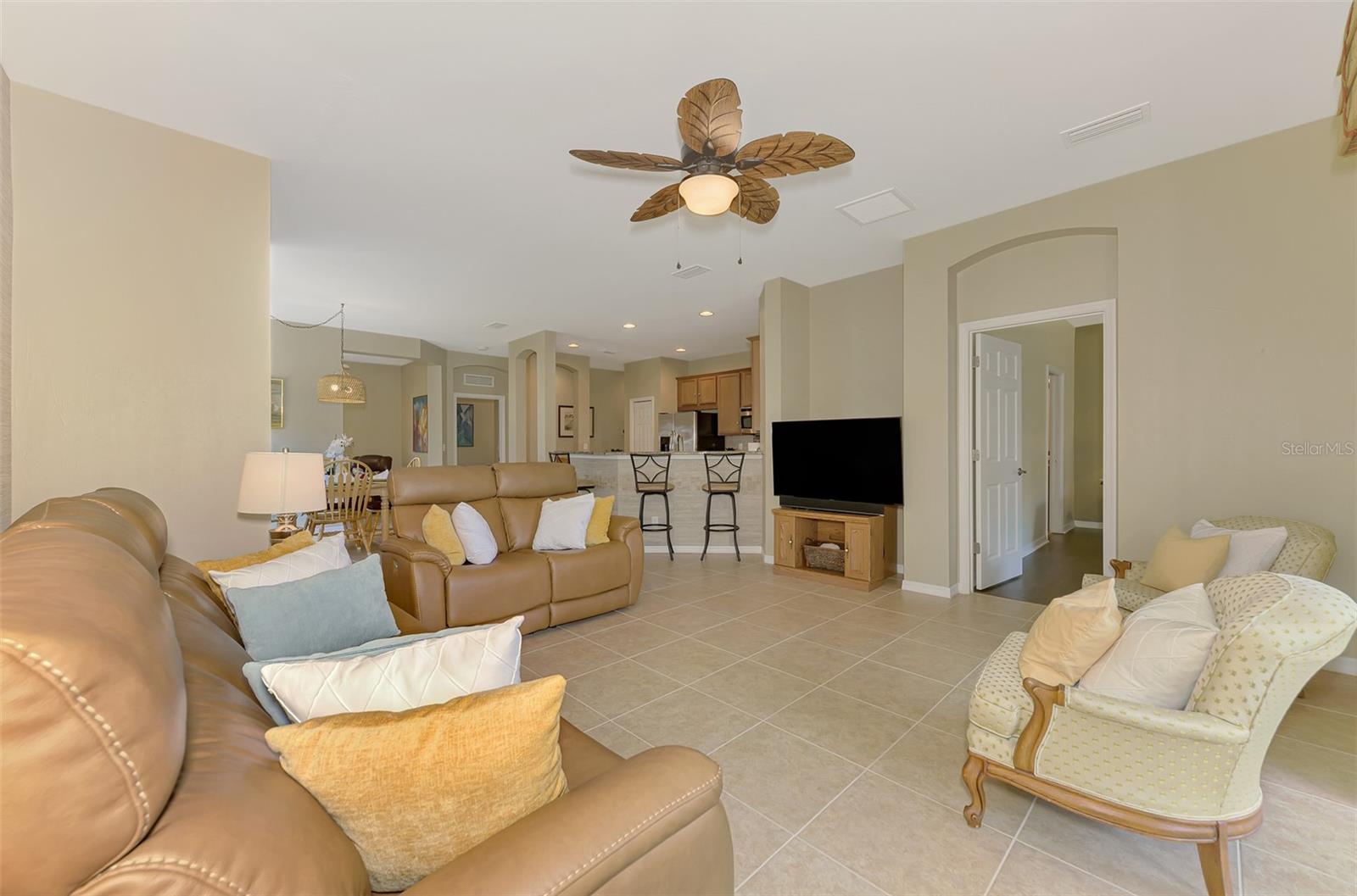 Image 17 of 87 For 9244 Fleming Lane