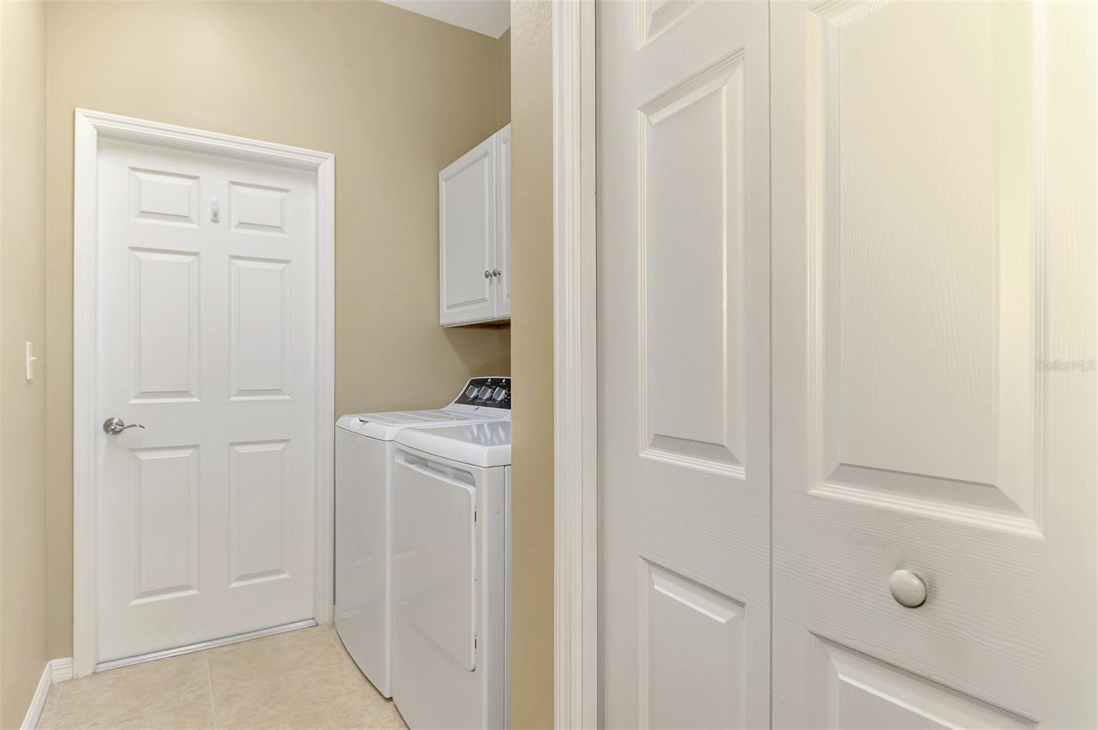 Image 41 of 87 For 9244 Fleming Lane