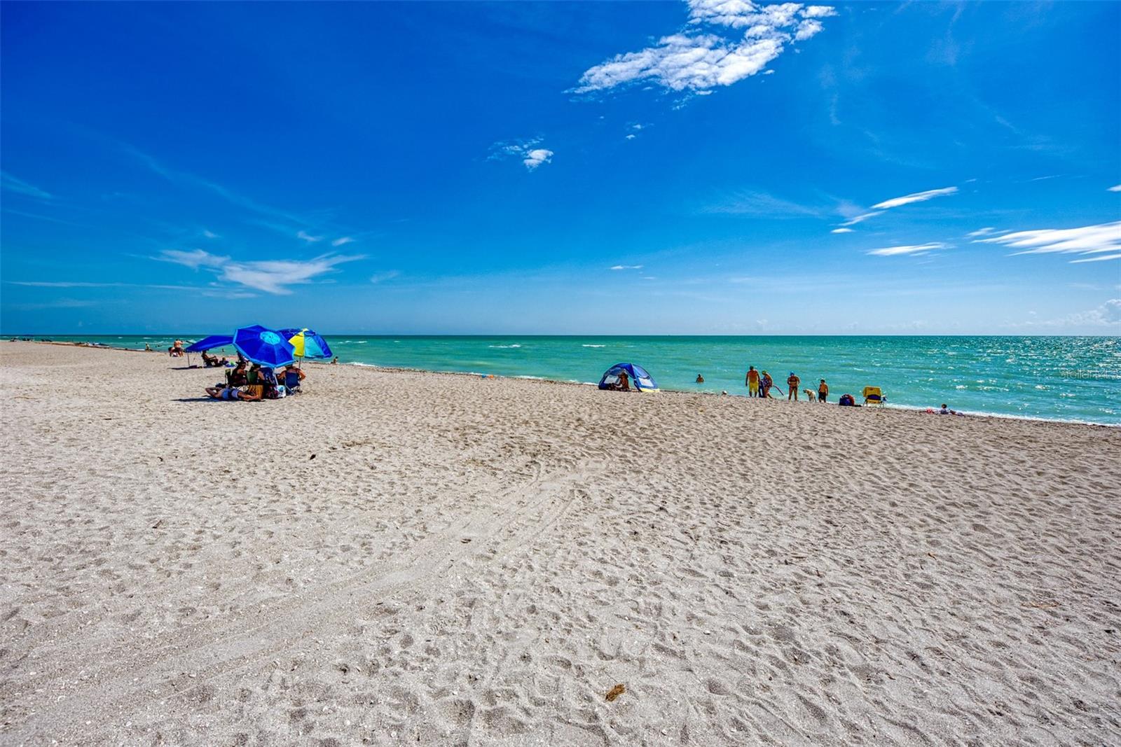 Image 45 of 51 For 927 Capri Isles Boulevard 5