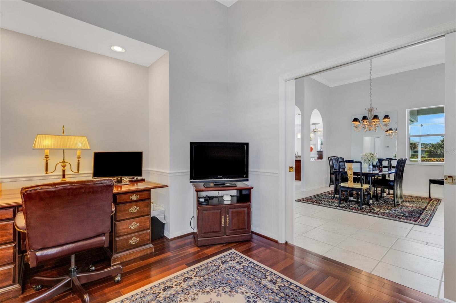 Image 17 of 61 For 8765 Merion Avenue