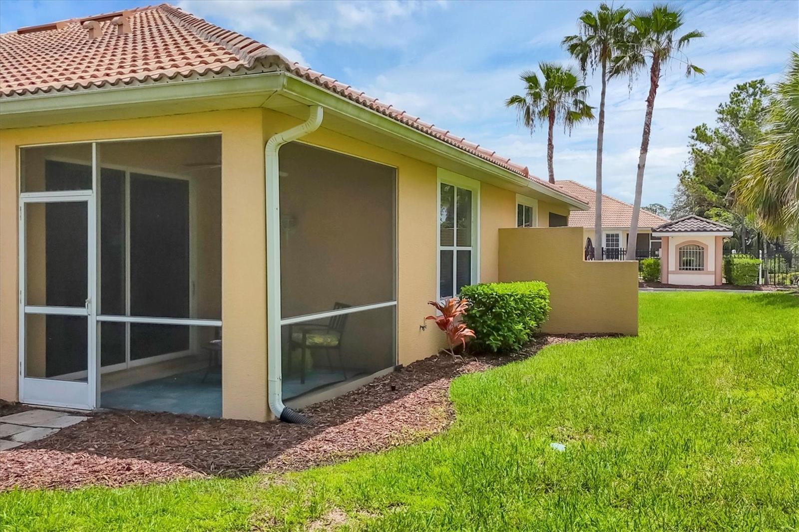 Image 29 of 68 For 4841 Whispering Oaks Drive