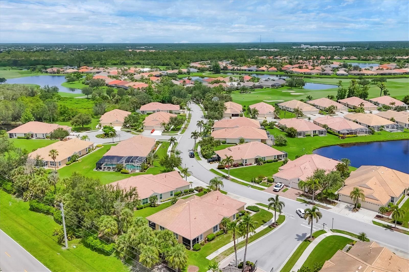 Image 34 of 68 For 4841 Whispering Oaks Drive