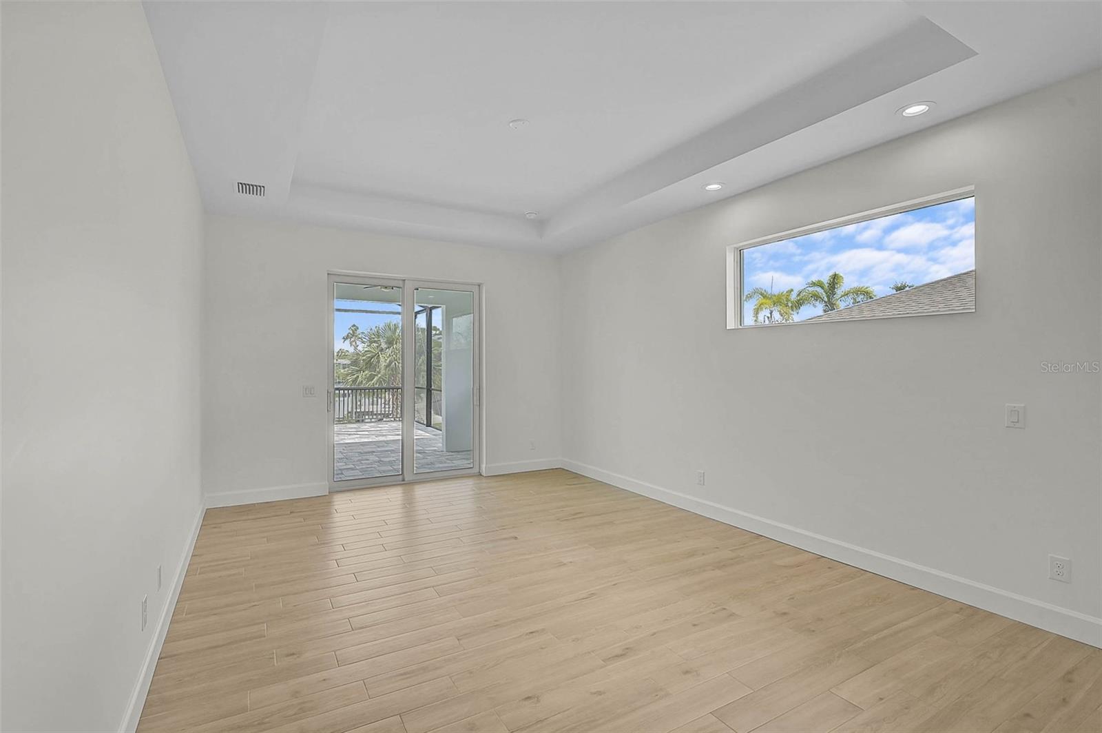 Image 33 of 66 For 6655 Pan American Boulevard