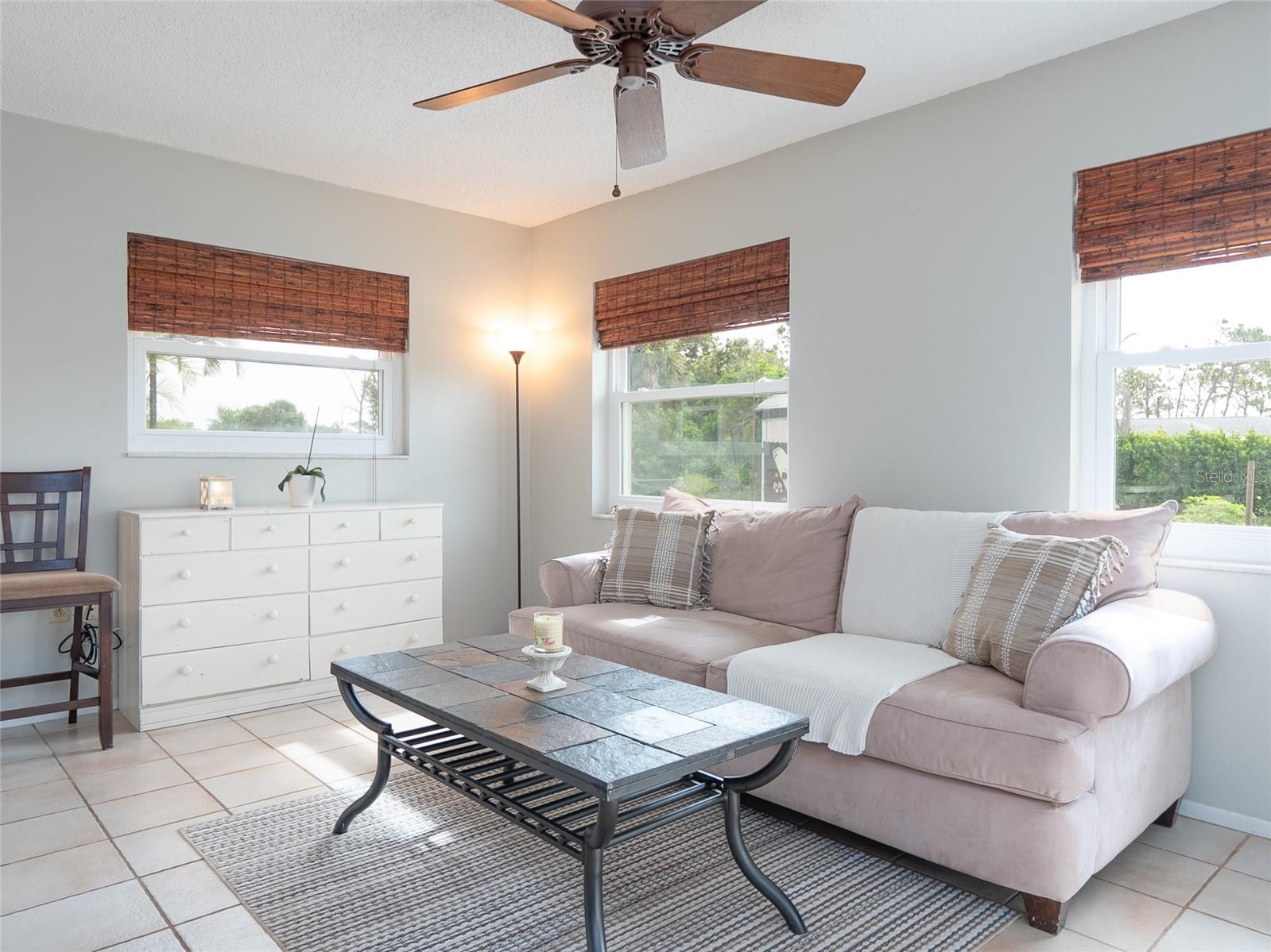 Image 11 of 35 For 7368 Quarry Street