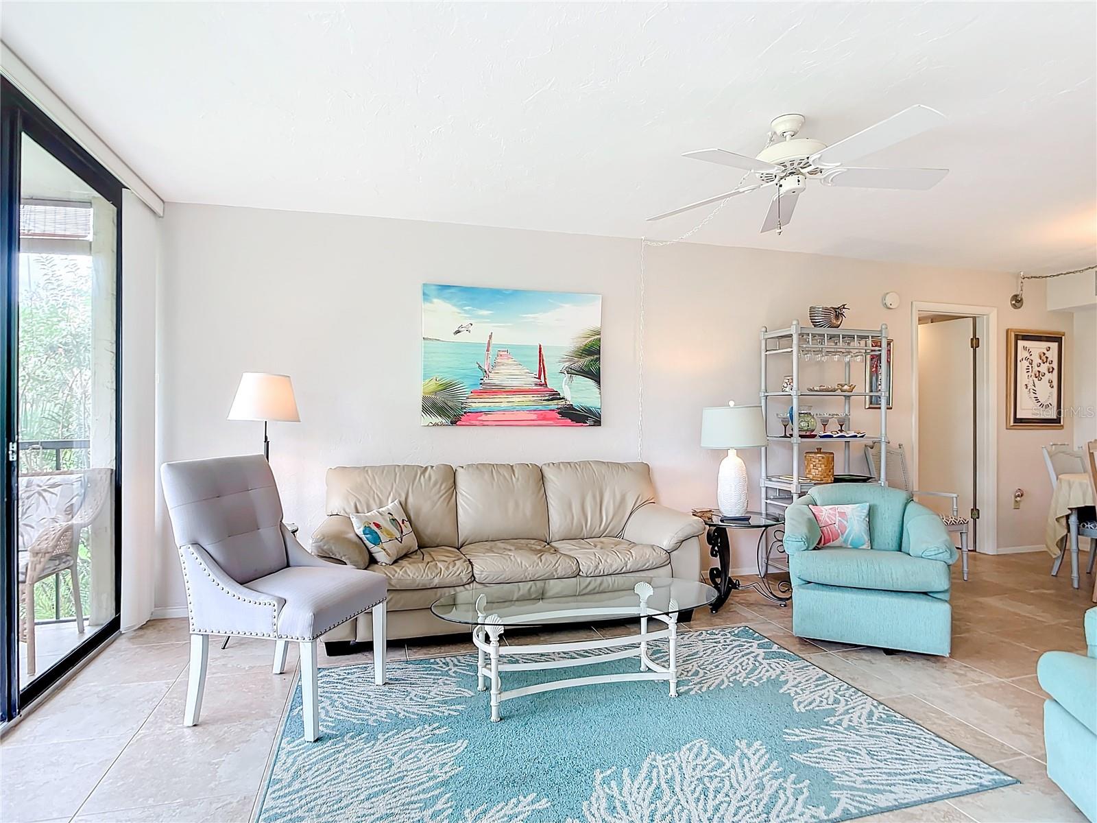 Image 6 of 14 For 618 Bird Bay Drive S 202