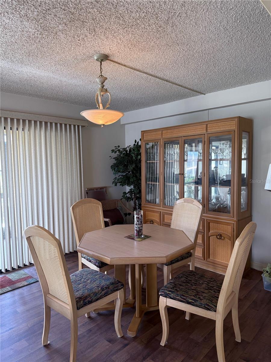 Image 12 of 41 For 1220 46th Street 101