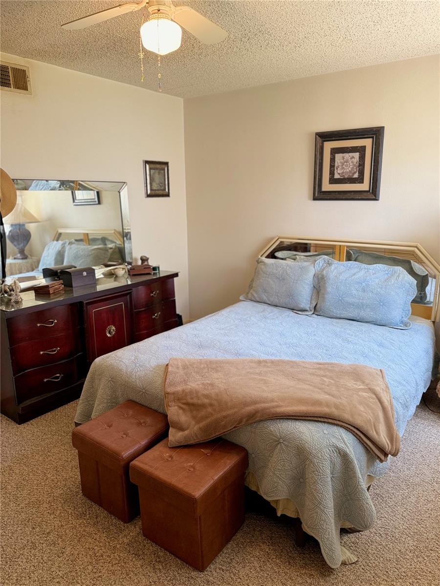 Image 16 of 41 For 1220 46th Street 101