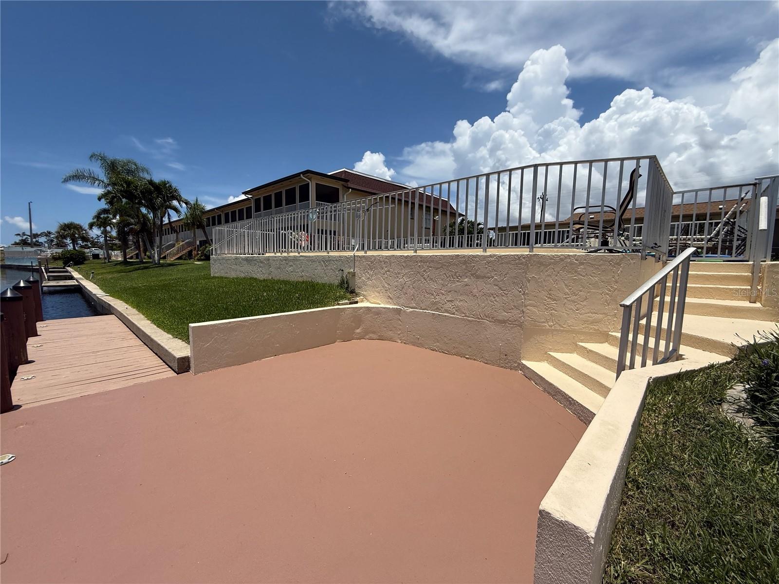 Image 33 of 41 For 1220 46th Street 101