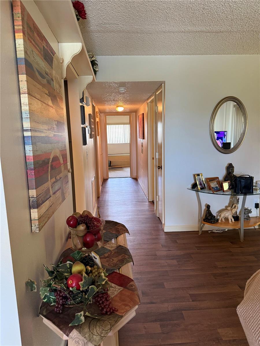 Image 7 of 41 For 1220 46th Street 101