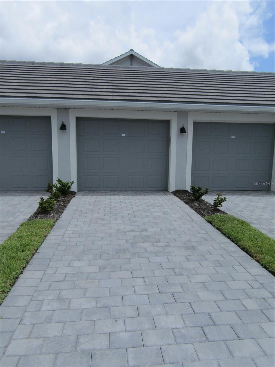 Image 2 of 23 For 17505 Opal Sand Drive 107